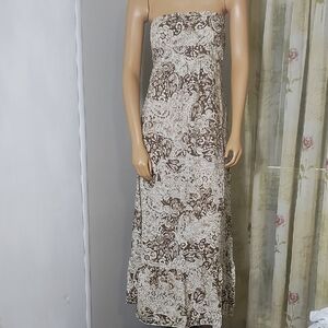 Chic Strapless Paisley‎ Maxi Dress
